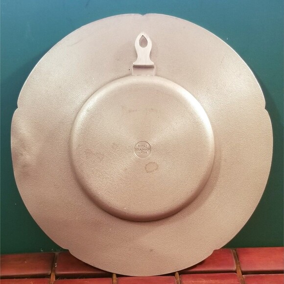 Vintage Royal Selangor Pewter Malaysia Hanging Charger Plate 8" Diameter - Picture 7 of 8